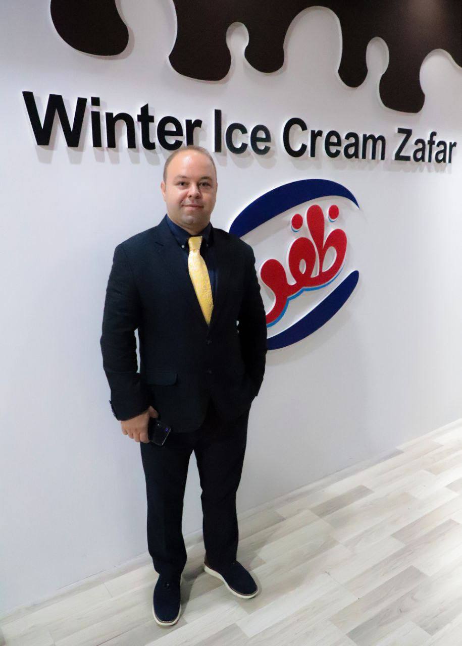 حضور بستنی ظفر در نمایشگاه شیرینی و شکلات (39)
