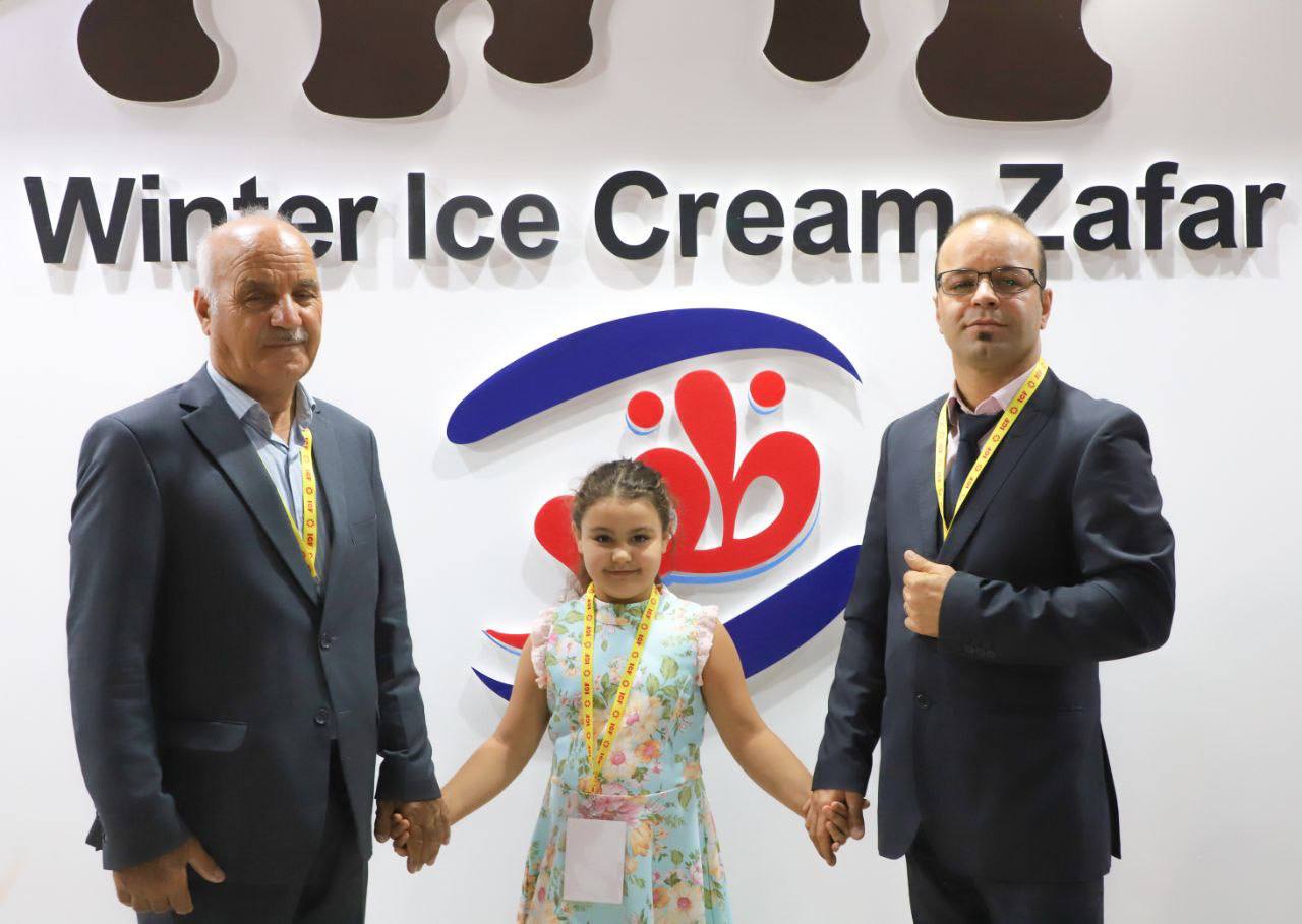 حضور بستنی ظفر در نمایشگاه شیرینی و شکلات (68)